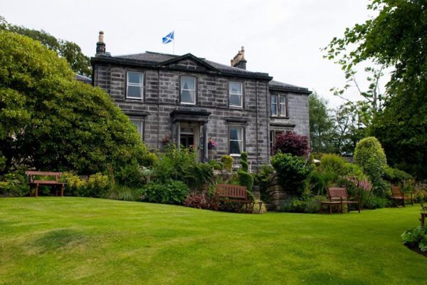 Luxury Hotels in Dunfermline City Centre: My Personal Guide